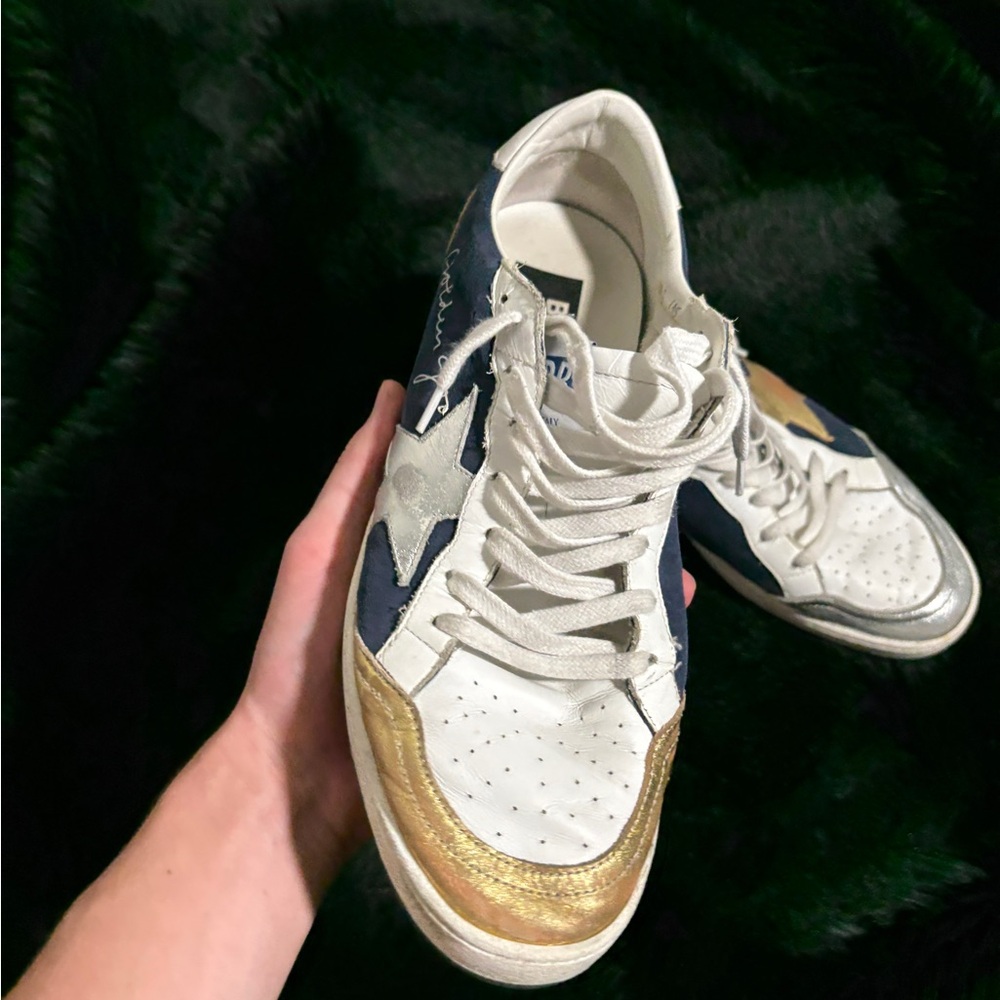 Golden Goose Sneakers with Gold and Blue Accents - Picture 2 of 10